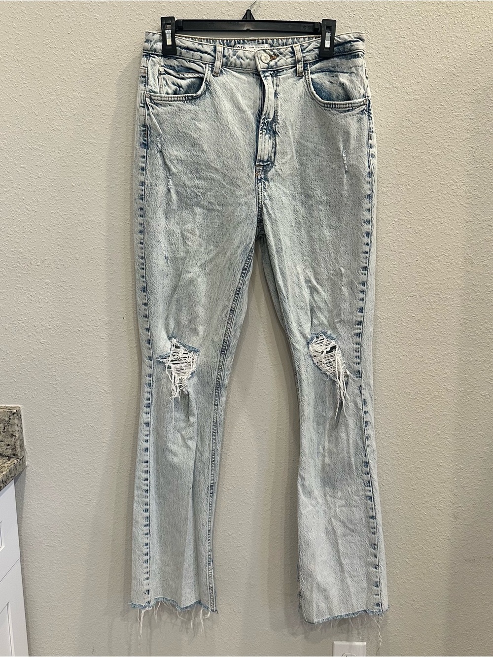 Zara Light Wash Distressed Straight Leg Jeans | Size 8